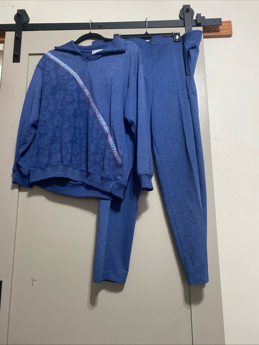 Vtg 80’s Women’s Blue Track Jogger Set - Cozy Two-Piece Sweater & Pants